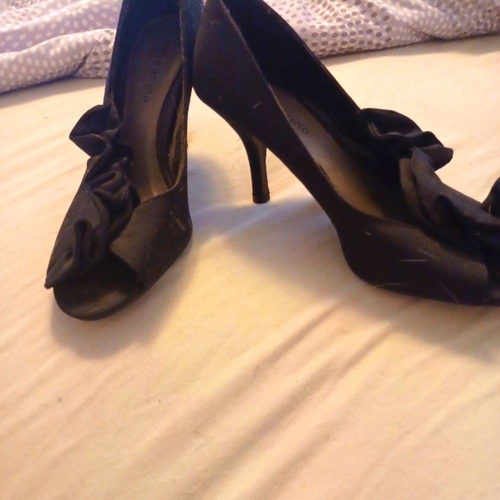 Women's  shoes